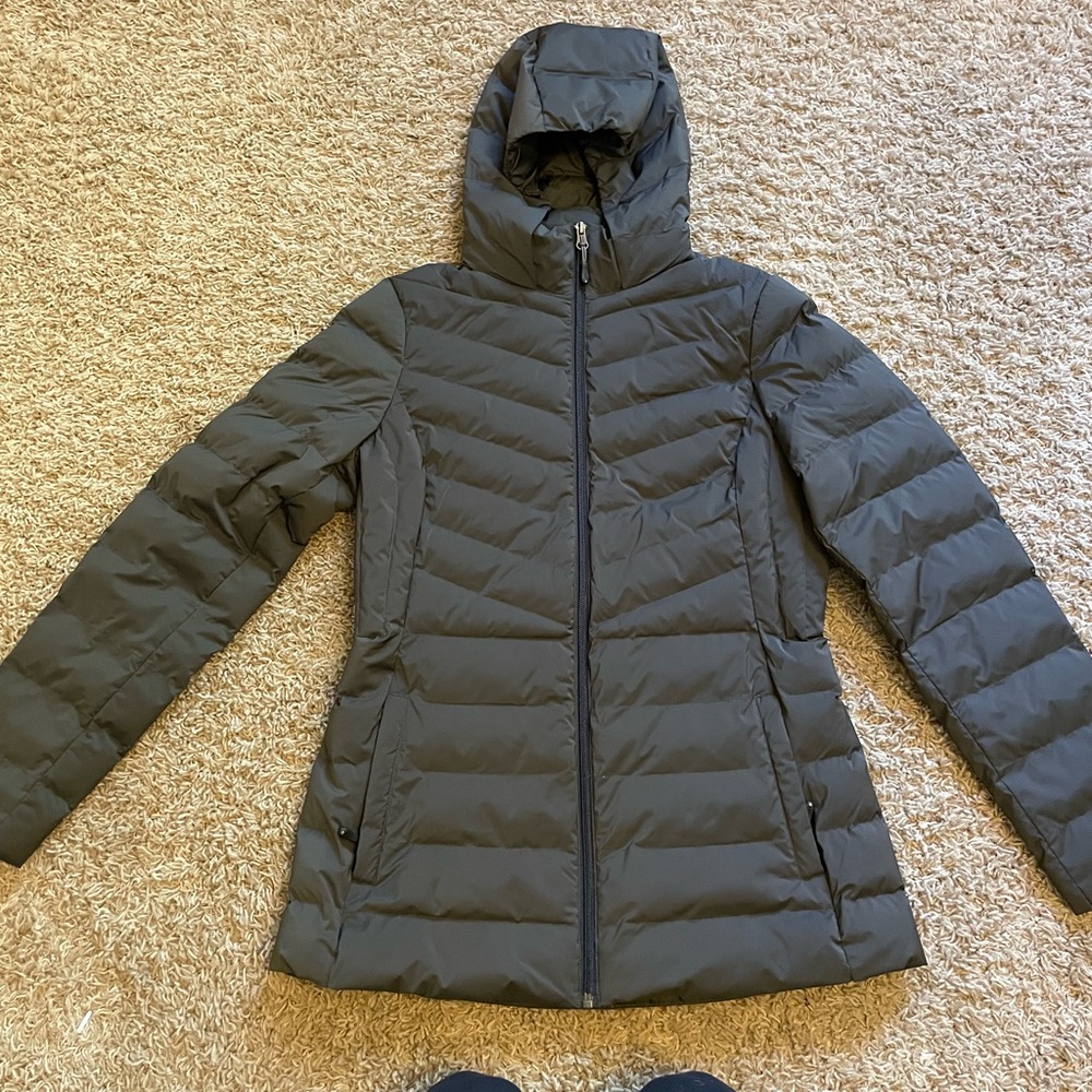 olive green winter jacket. only have worn a couple times but it keeps you warm!
